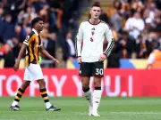 Man Utd urged to sign striker after Hull defeat