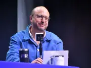 Men in Blazers founder Roger Bennett returns to Everton roots for emotional live show