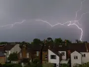 Met Office issues 15-hour thunderstorm warning across 34 UK regions