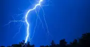 Met Office issues 8-hour thunderstorm warning for 6 UK areas