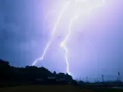 Met Office urges Merseyside residents to prepare emergency kits as thunderstorms hit