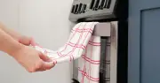 Microbiologist settles tea towel washing debate: change them daily