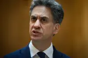 Miliband dodges Trump questions during Washington visit
