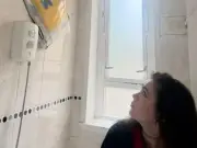 Mum and son leave mouldy Glasgow flat as ceiling falls in