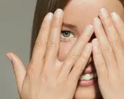 Naked Nails Trend: Minimalist Manicures Take Over Fashion Week