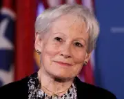 Nancy Kassebaum Baker, first woman elected to US Senate without following spouse, dies at 94