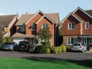 Neighbour sparks driveway nightmare after staging 'parking protest'