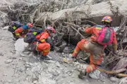 Nepal-Tibet floods: 750 dead, 3,000 missing; tunnel rescue underway