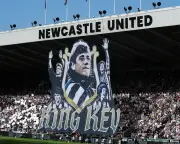 Newcastle and Liverpool draw 2-2 in emotional Keegan tribute