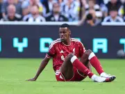 Newcastle denied by stoppage-time penalty as Isak escapes with point