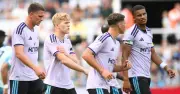 Newcastle forced to change kit in friendly vs Leverkusen