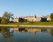 Newstead Abbey and Readers' Letters: Byron, Heatwaves, and Tuna