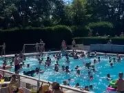 Northumberland outdoor pool busy as temperatures hit 30°C
