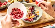 Nutritionist's 30-second breakfast check keeps you full until lunch