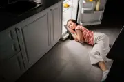 One in Six Britons Sleeping in Kitchen to Beat Heatwaves