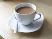 People urged to stop drinking coffee before 9am