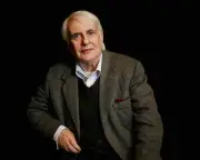 Peter Gill: theatrical visionary dies aged 86