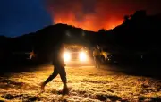Photos of the Day: Nepal Rescue, California Fires