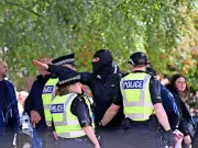 Police Scotland urged to act on far-right protests