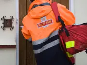 Postman Pleads: Don't Answer Door Naked