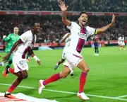PSG escape at Lille as Bayern thrash Stuttgart 5-1