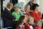 Queen couldn't bear pressure of hockey shootout, Duchess reveals