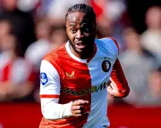 Raheem Sterling charged with dangerous driving and nitrous oxide possession