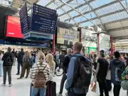 Rail chaos continues: passengers told not to travel before 10am Friday