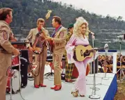 Readers Recall Dolly Parton's Queen of World Legacy