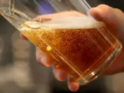 Record-breaking beer guzzlers visit 38 Wetherspoon pubs in epic 17 hour crawl