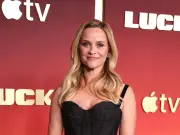 Reese Witherspoon: Dad John is fine after hospital fall