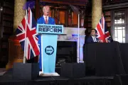 Reform insists migrant boat plan is legal