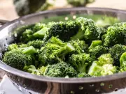 Roasted Broccoli Recipe Promises 'Best Flavour' Over Boiling
