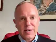 Rob Rinder announces father David's death at 73 from Lewy body dementia