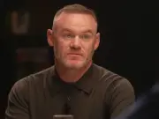 Rooney urges Carrick to drop Shaw and Santos for Ipswich clash