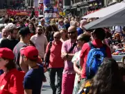 Royal Mile named worst tourist trap in UK by travel experts