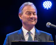 Rupert Lowe's X earnings rival MP salary amid deportations posts