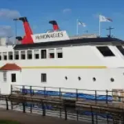 Sail-thru fish and chips served to boats at Scottish pub
