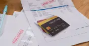Scammers put woman in £1,400 debt via mobile contract