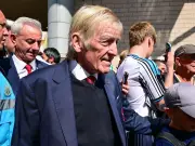 Sir Kenny Dalglish receives 2026 PFA Merit Award for career and charity work