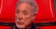 Sir Tom Jones' The Voice performance leaves viewers in tears
