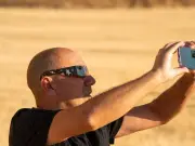 Smartphones at risk during solar eclipse, experts warn