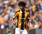 Socceroo Herrington's Dream Premier League Debut for Hull