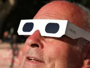 Solar Eclipse Eye Safety: Symptoms and Steps After Direct Viewing
