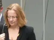 Solicitor admits drink driving after public reports to police