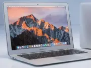 Students grab MacBook Air for under £150 ahead of new term