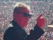Suggs reassures fans after collapsing in heat at Boomtown Festival