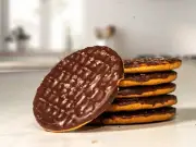 Supermarket chocolate digestives taste test: one rivals McVitie's for 60p less