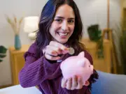 Teacher, 24, Shares How She Plans to Retire as Millionaire by 40