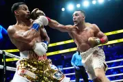 Teófimo López outpoints Rolly Romero to win WBA welterweight title